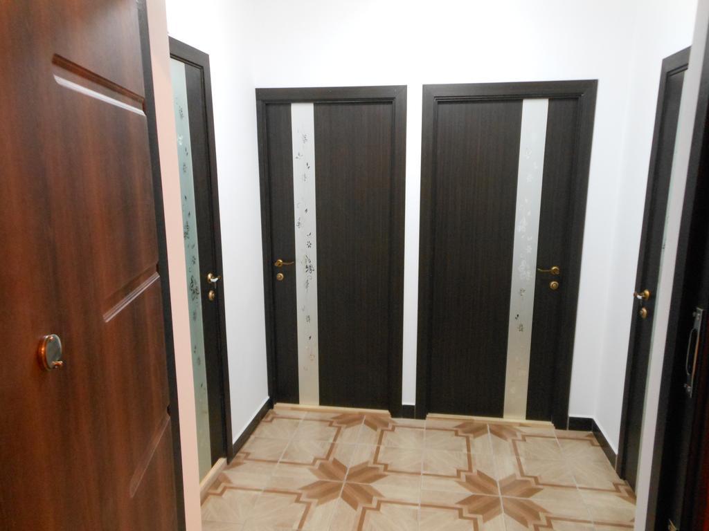 Rooms With Fortetsya View 2 Kamianets-Podilskyi Exterior photo